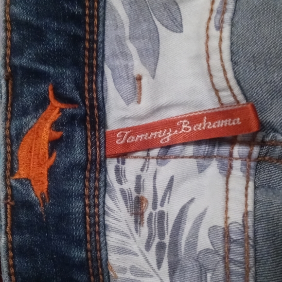 Tommy Bahama Denim Island Crafted Blue Jeans 35 X 30 EUC Bg790 - Picture 7 of 9